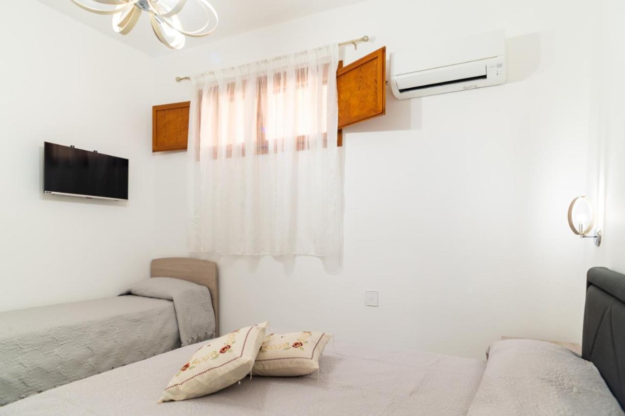 I Parrini Bed & Breakfast Porto Empedocle Bagian luar foto