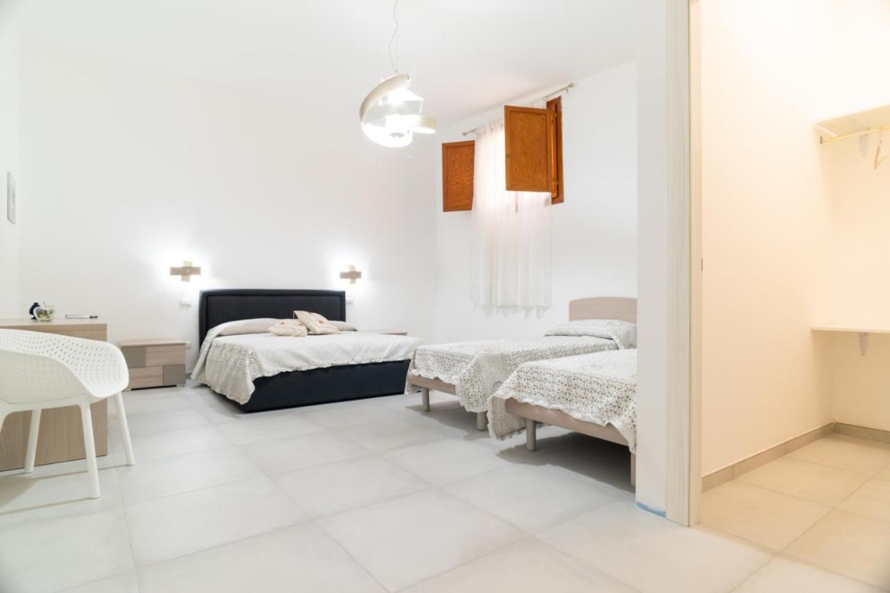 I Parrini Bed & Breakfast Porto Empedocle Bagian luar foto