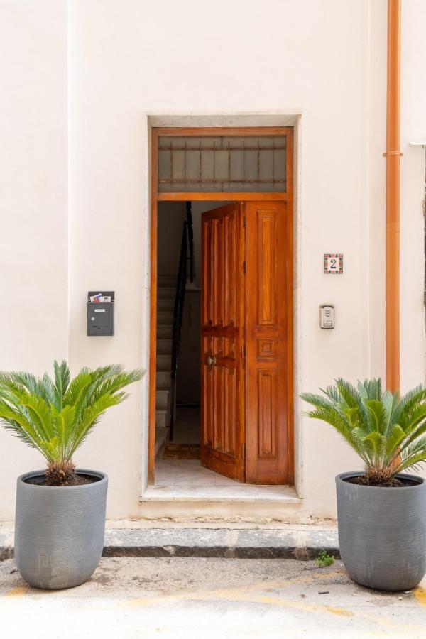 I Parrini Bed & Breakfast Porto Empedocle Bagian luar foto