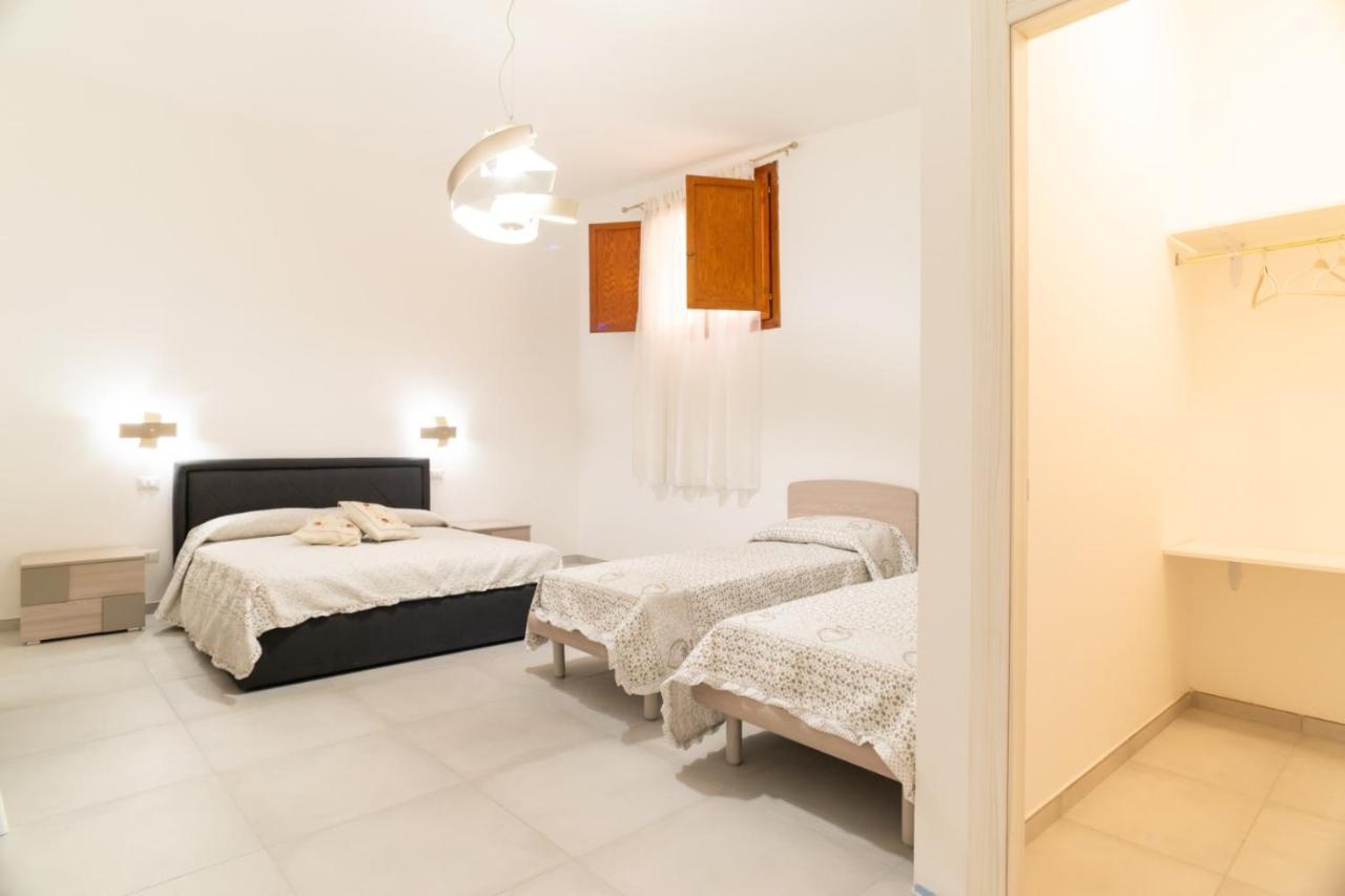 I Parrini Bed & Breakfast Porto Empedocle Bagian luar foto